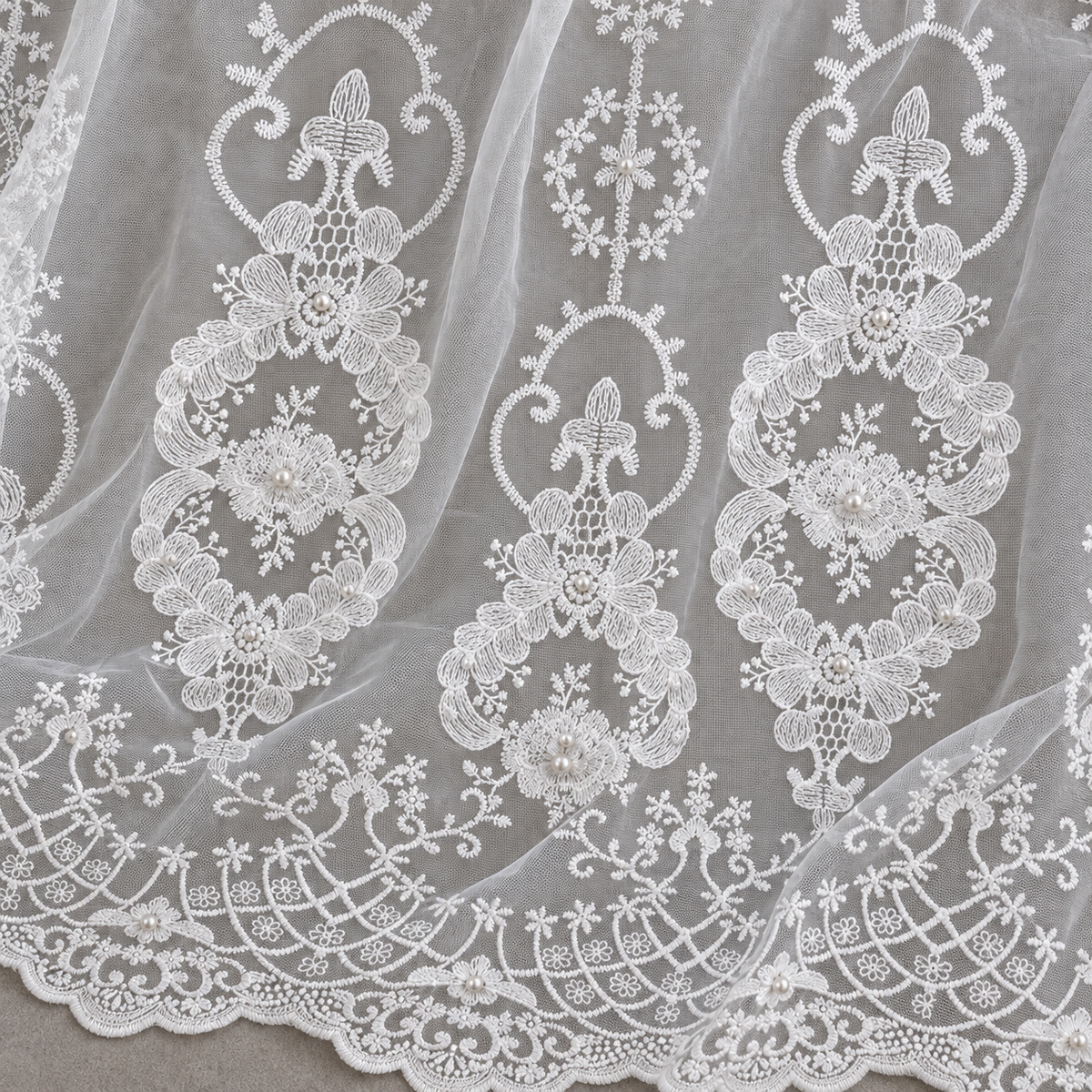 Voilage blanc à broderies florales — vue 6